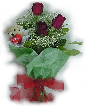 3 adet gül ve küçük ayicik buketi  Tekirdağ uluslararası çiçek gönderme 