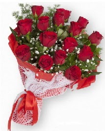 11 kırmızı gülden buket  Tekirdağ online çiçekçi , çiçek siparişi 